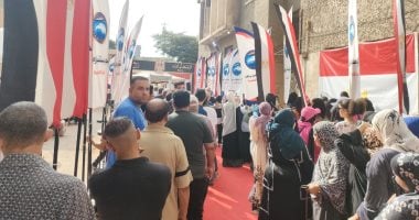 بدء التصويت بلجان السيدة زينب خلال اليوم الأول فى انتخابات مجلس الشيوخ
