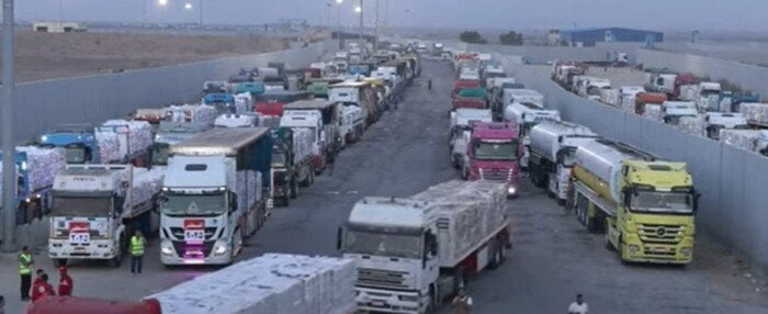 انطلاق قافلة مساعدات جديدة إلى غزة برعاية «زاد العزة»