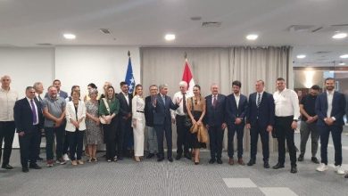 بحث وزير السياحة مع وزير خارجية البوسنة والهرسك تعزيز التعاون المشترك