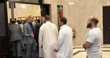قبل غلق اللجان.. طوابير المصريين بالسعودية تتصدر انتخابات مجلس الشيوخ.. صور