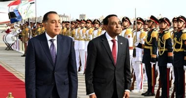 بدء جلسة مباحثات برئاسة رئيسى وزراء مصر والسودان