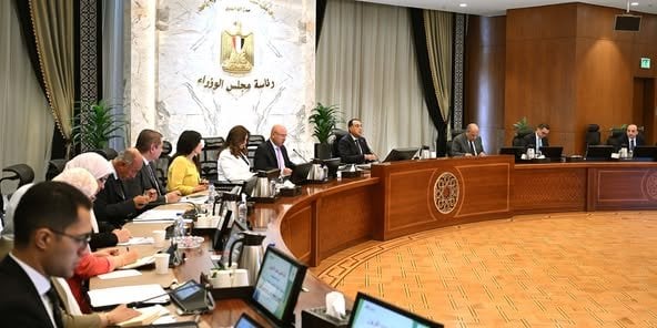 رئيس الوزراء يواصل رصد تحديثات آلية تعديل حدود الكربون لدعم تنافسية الصادرات
