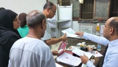 زحام شديد أمام لجنة «عين شمس الثانوية العسكرية» مع انتهاء اليوم الأول لانتخابات الشيوخ