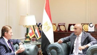 سفير سويسرا ووزير التعليم يتناولان تعزيز التعاون في تطوير التعليم الفني