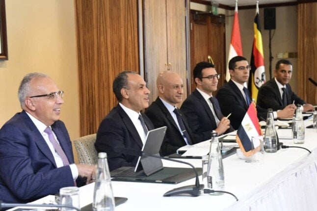 لقاء وزير الخارجية مع نظيره الأوغندي