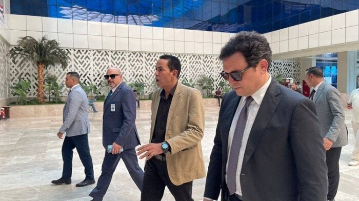 متابعة إجراءات خروج جثمان الأديب صنع الله إبراهيم من مستشفى معهد ناصر